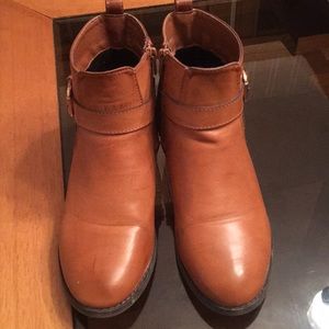 Cognac colored booties